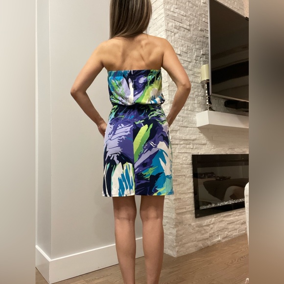 BRAND NEW WITH TAGS! Laundry by Shelli Segal strapless mini dress Violeta Multi - Picture 3 of 6